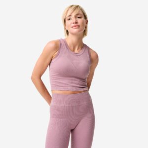Short, seamless ribbed tank top, built-in bra, purple with a washed-out effect